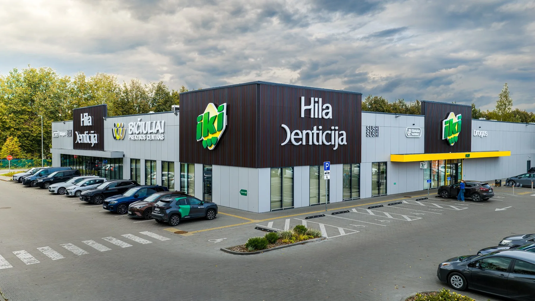Prekybos ir paslaugų centras BIČIULIAI, Bukiškis, Vilniaus r.